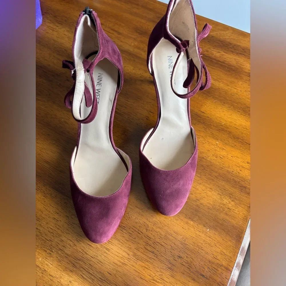 Nine West Women's Plum Heels